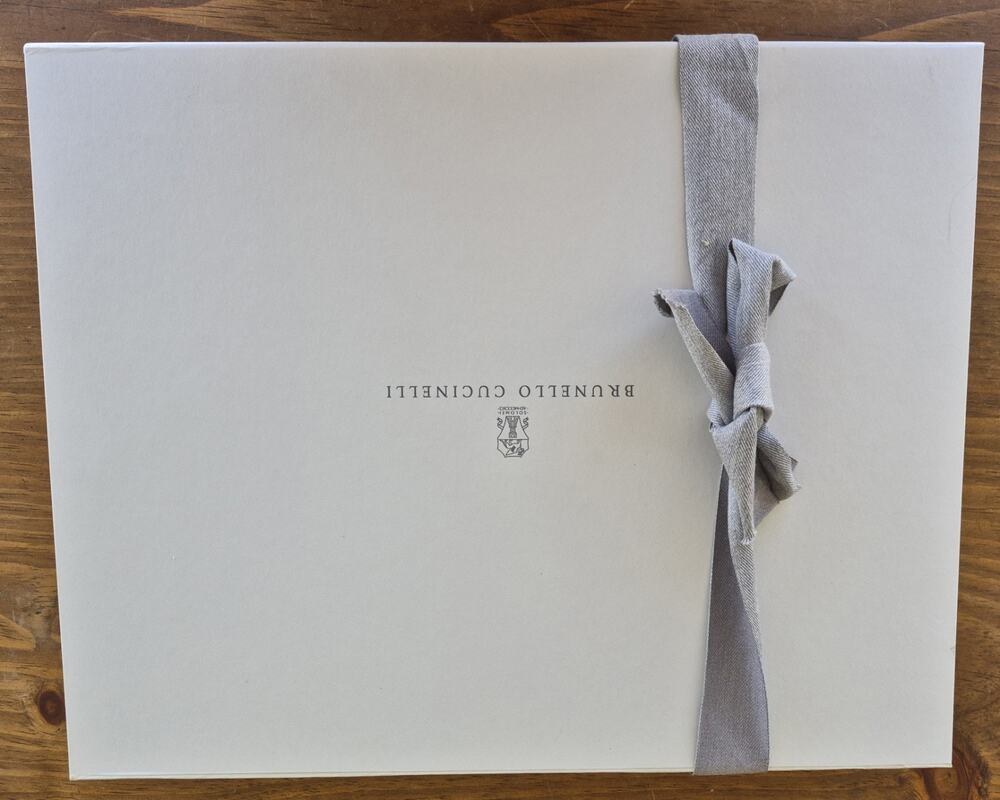 Authentic Brunello Cucinelli White Giftbox 17 X 14 X 3.5